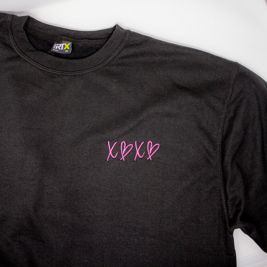 "XOXO ♡" Embroidered Sweatshirt - Sweetheart Pullover - Romantic Gift