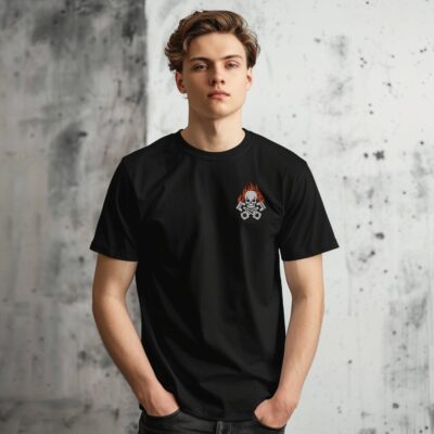 Flame Skull Edge Graphic Black T-Shirt – Minimal Chest Print Streetwear Tee